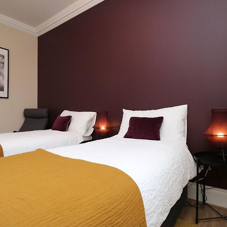 Luxury Spacious 2 Bed Apartment Free Ample Parking Sunderland  Bagian luar foto